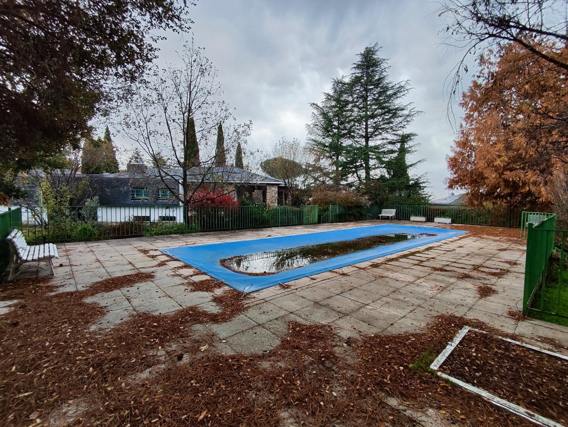 SPECTACULAR DETACHED CHALET IN SOTO DEL REAL, MADRID