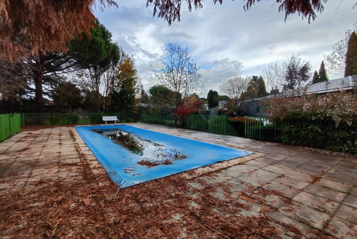 SPECTACULAR DETACHED CHALET IN SOTO DEL REAL, MADRID