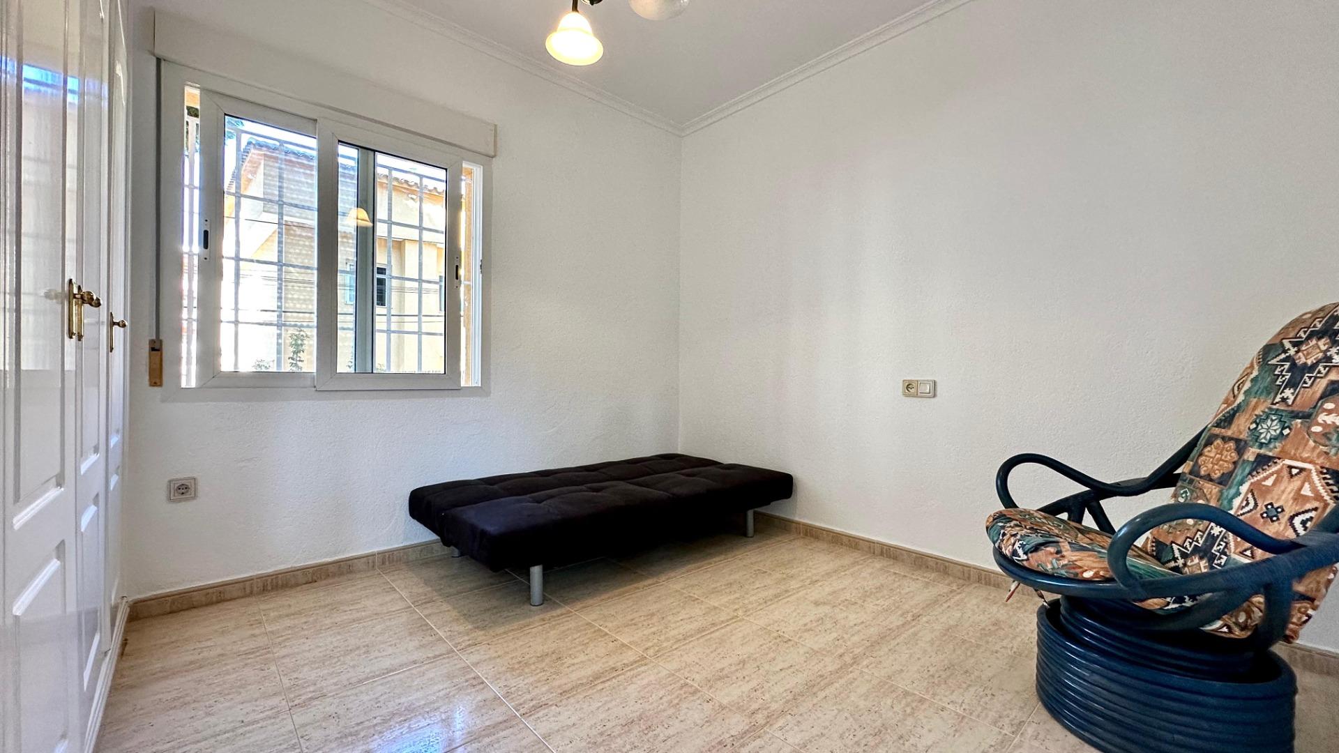 23-17 Detached villa close to the sea in Las Rotas