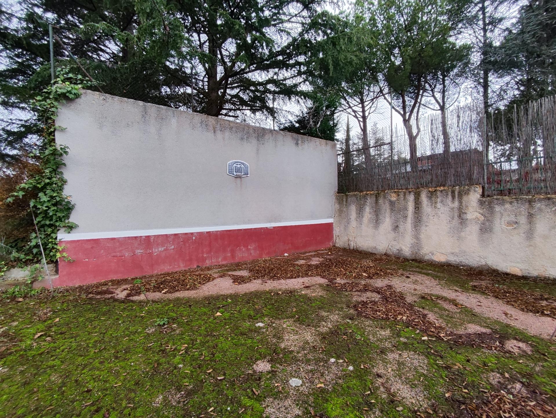 SPECTACULAR DETACHED CHALET IN SOTO DEL REAL, MADRID