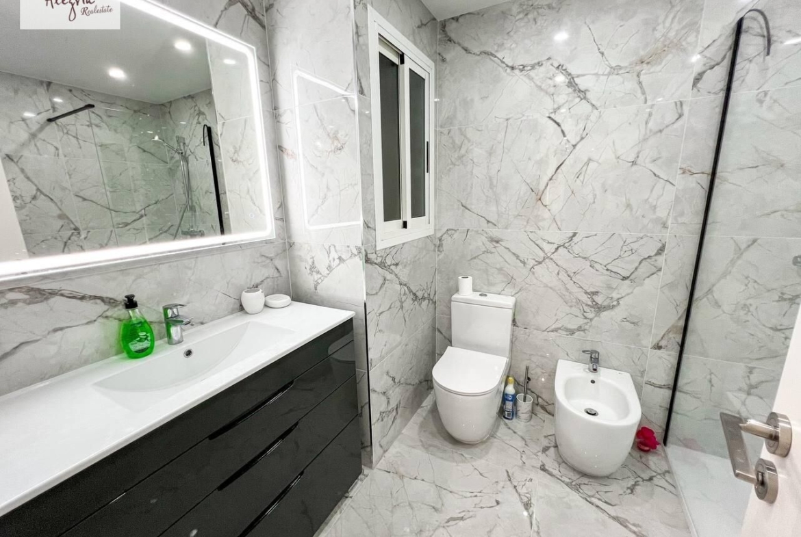 Appartement te koop in Ayora