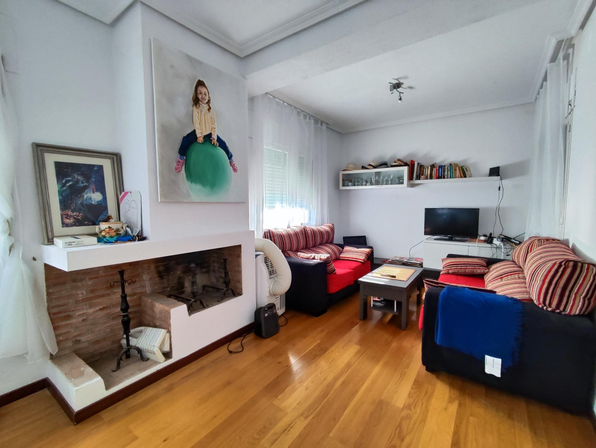 SPECTACULAR DETACHED CHALET IN SOTO DEL REAL, MADRID