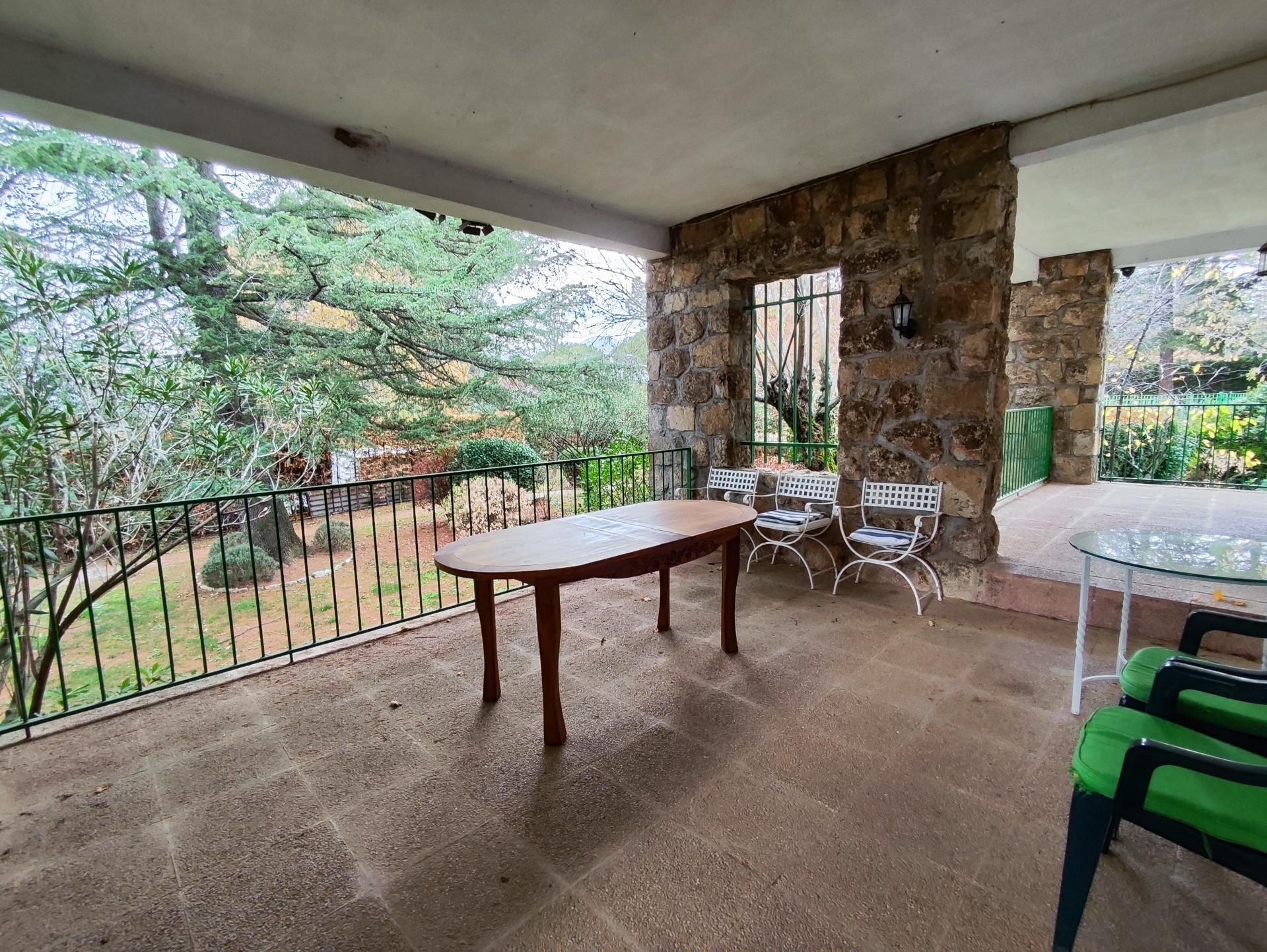 SPECTACULAR DETACHED CHALET IN SOTO DEL REAL, MADRID