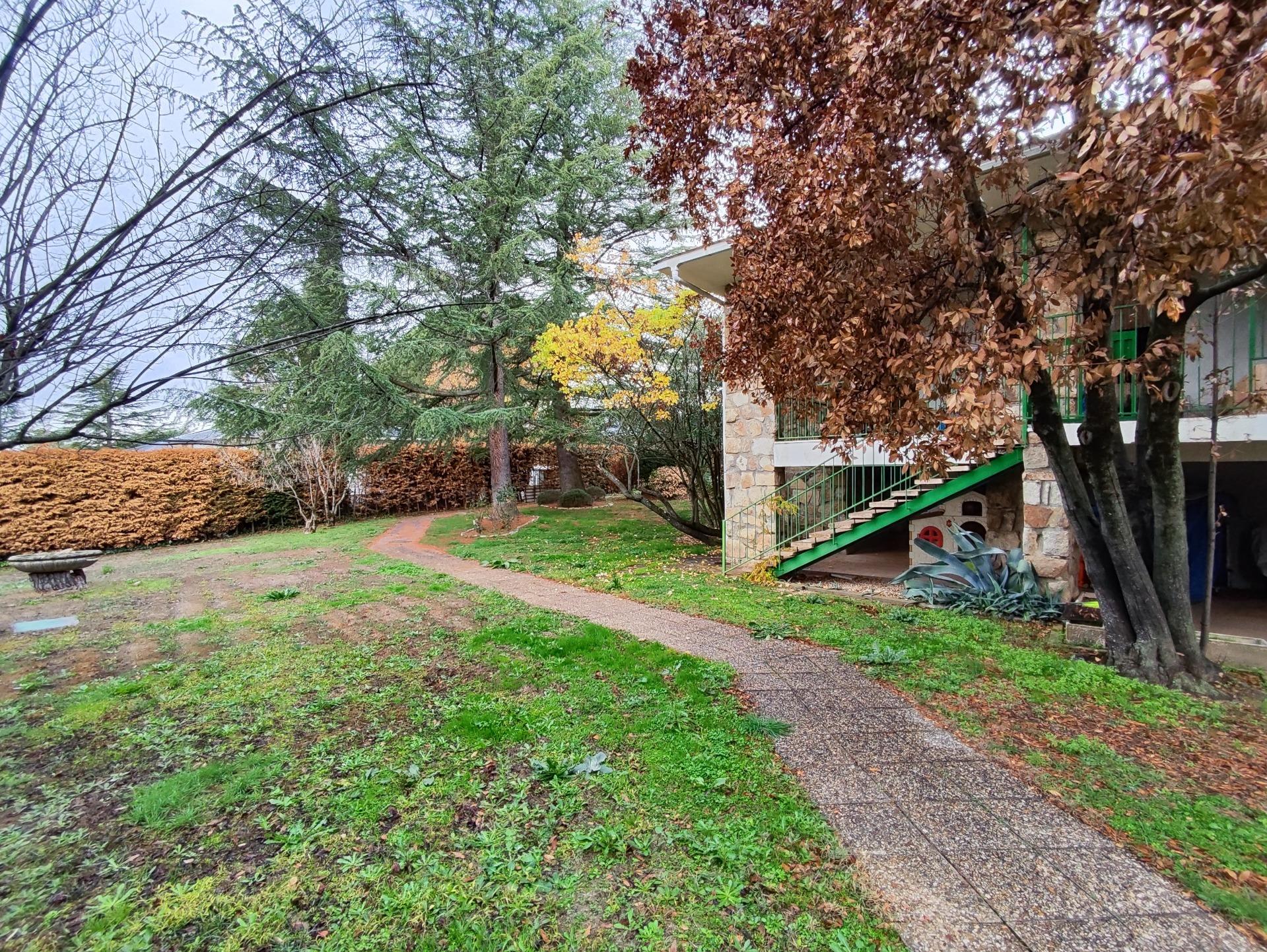 SPECTACULAR DETACHED CHALET IN SOTO DEL REAL, MADRID