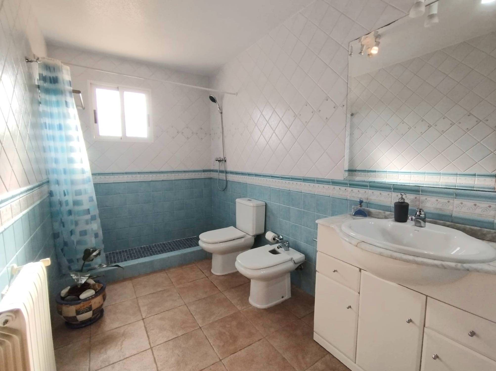 24-12 Exclusive Villa with Salt Lake Views in Torrevieja