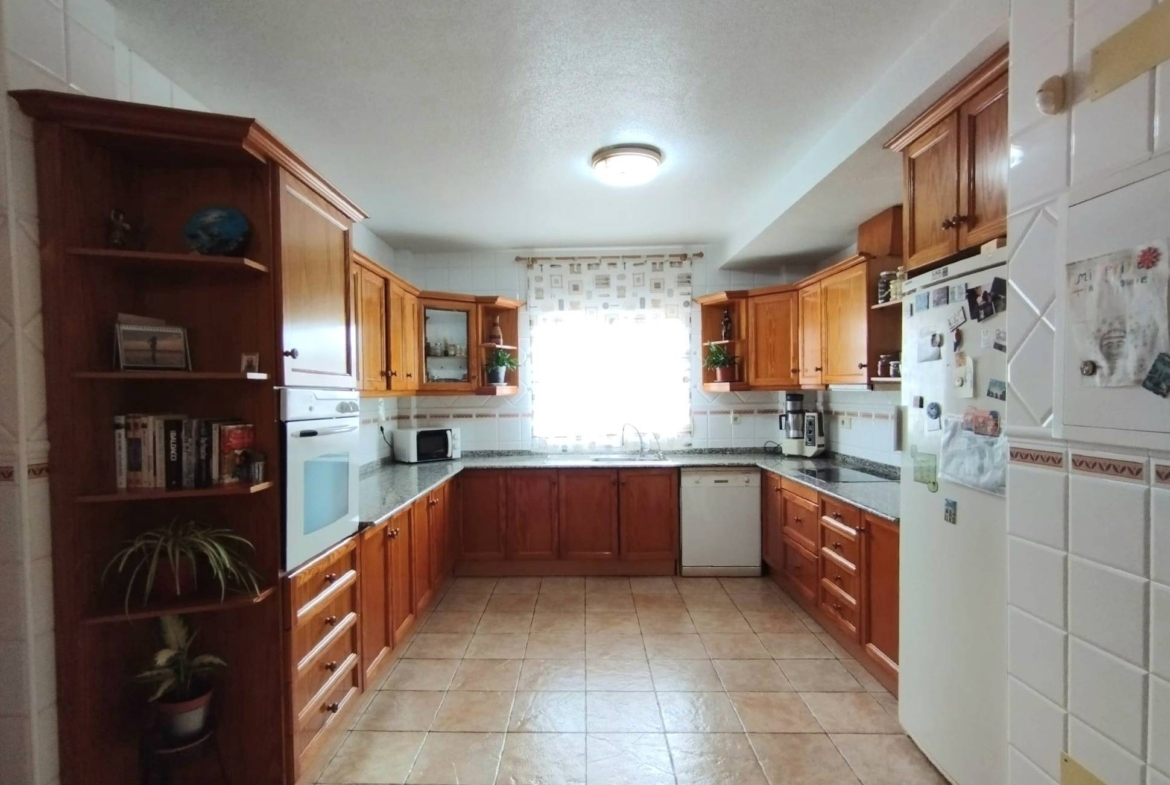 Exclusive Villa with Salt Lake Views in Torrevieja