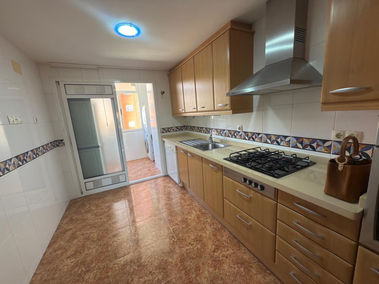 26-14 Impecable vivienda en urbanización trangua cerca de la playa