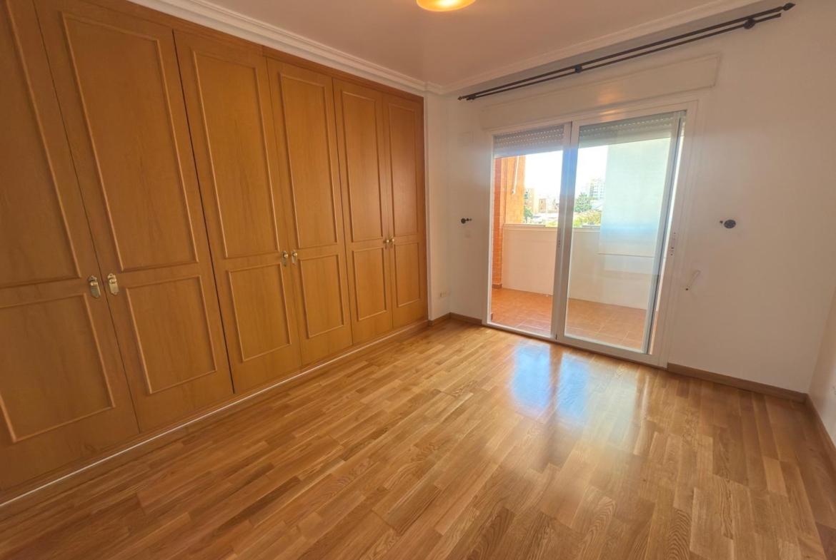 Impecable vivienda en urbanización trangua cerca de la playa