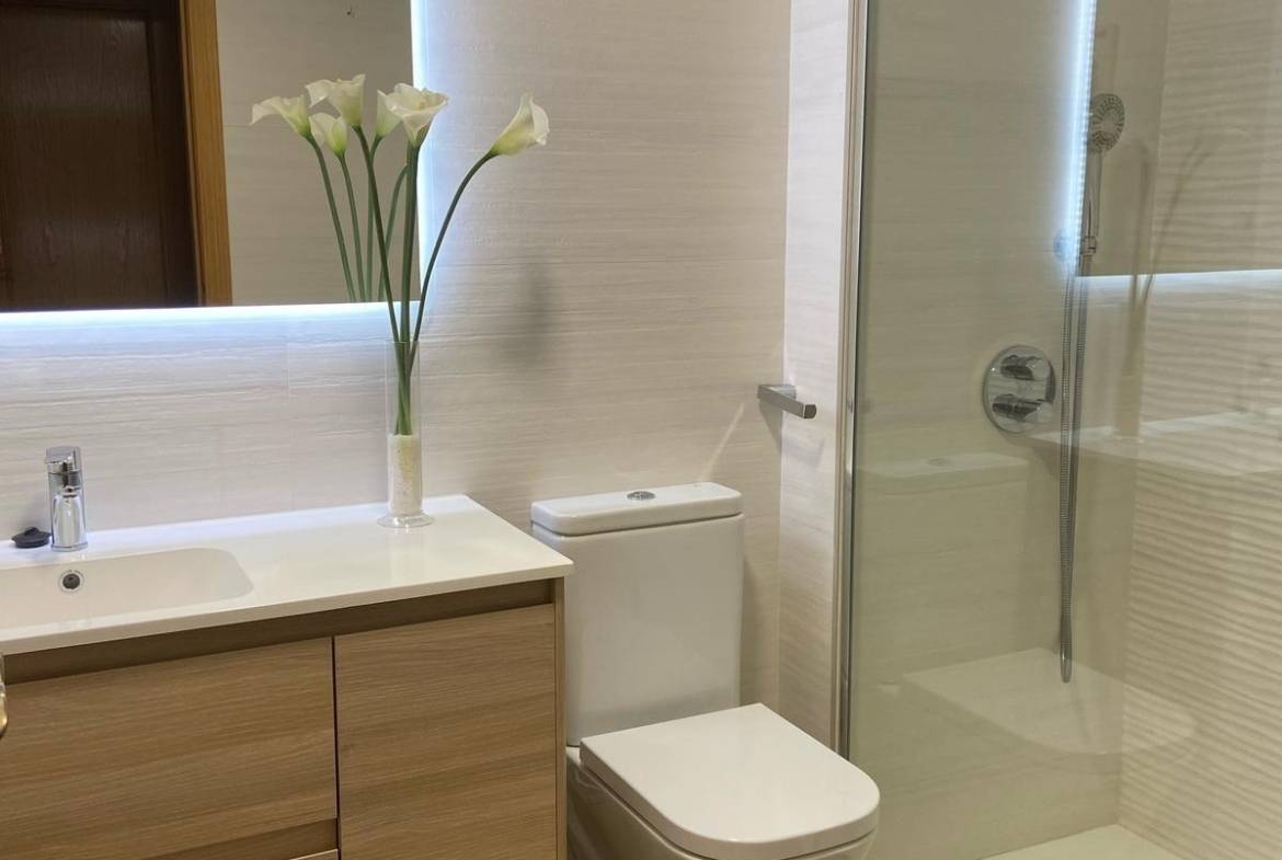 Impecable vivienda en urbanización trangua cerca de la playa