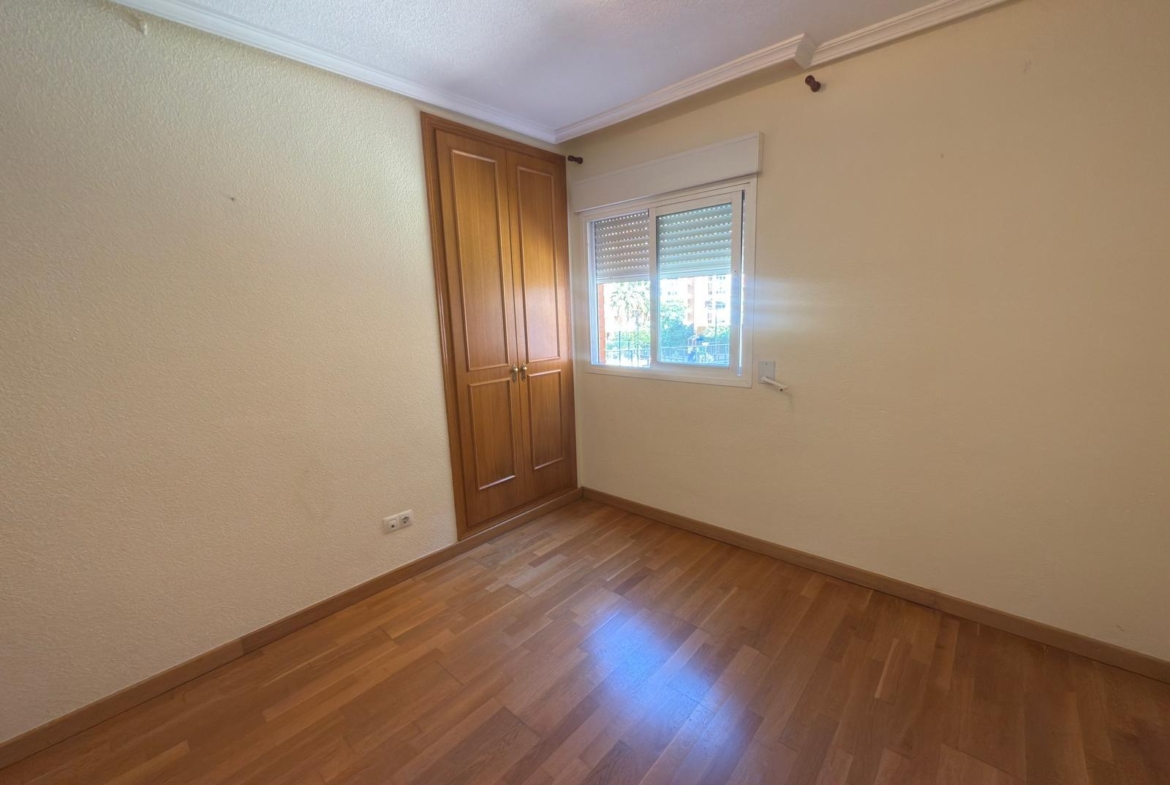 Impecable vivienda en urbanización trangua cerca de la playa