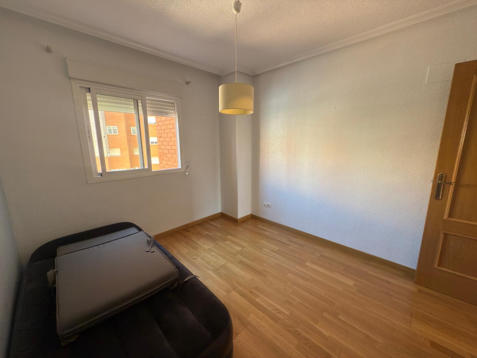 26-25 Impecable vivienda en urbanización trangua cerca de la playa