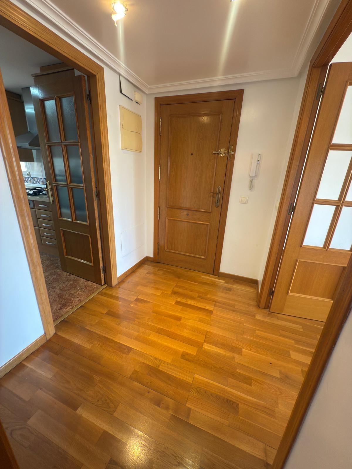 26-27 Impecable vivienda en urbanización trangua cerca de la playa