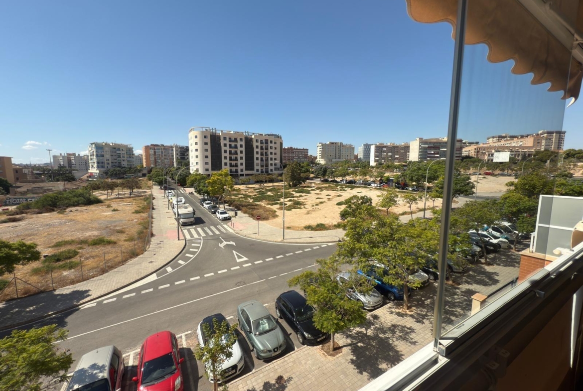 Impecable vivienda en urbanización trangua cerca de la playa
