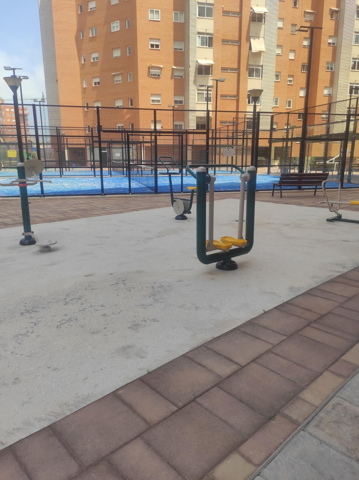 26-32 Impecable vivienda en urbanización trangua cerca de la playa