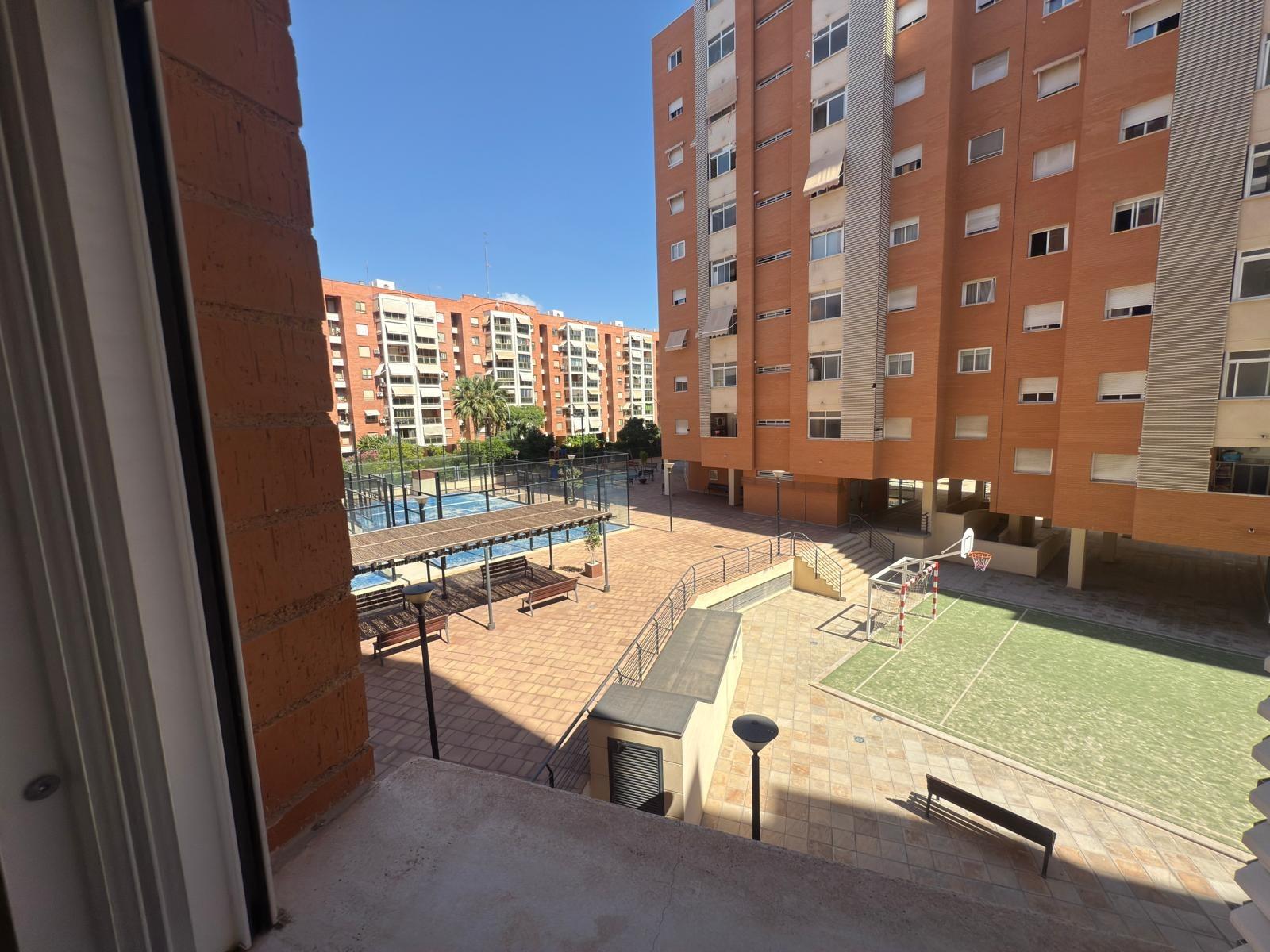 26-36 Impecable vivienda en urbanización trangua cerca de la playa