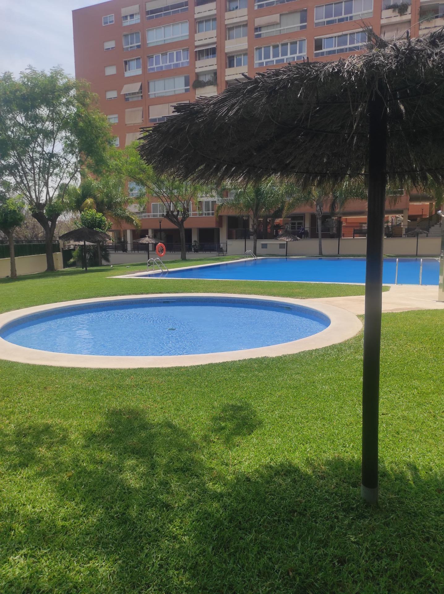 26-5 Impecable vivienda en urbanización trangua cerca de la playa