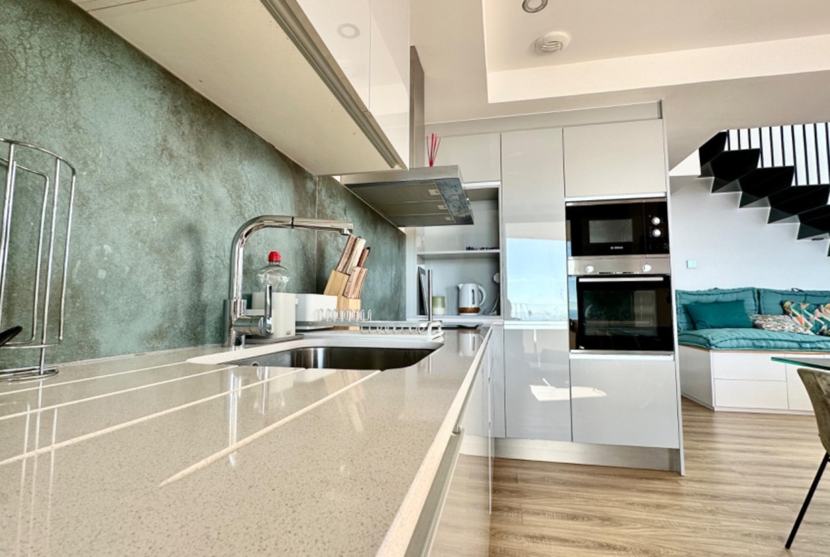 PENTHOUSE  with incredible views IN Vilajoiosa