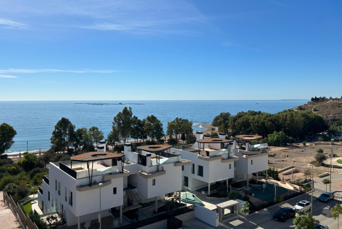 PENTHOUSE  with incredible views IN Vilajoiosa