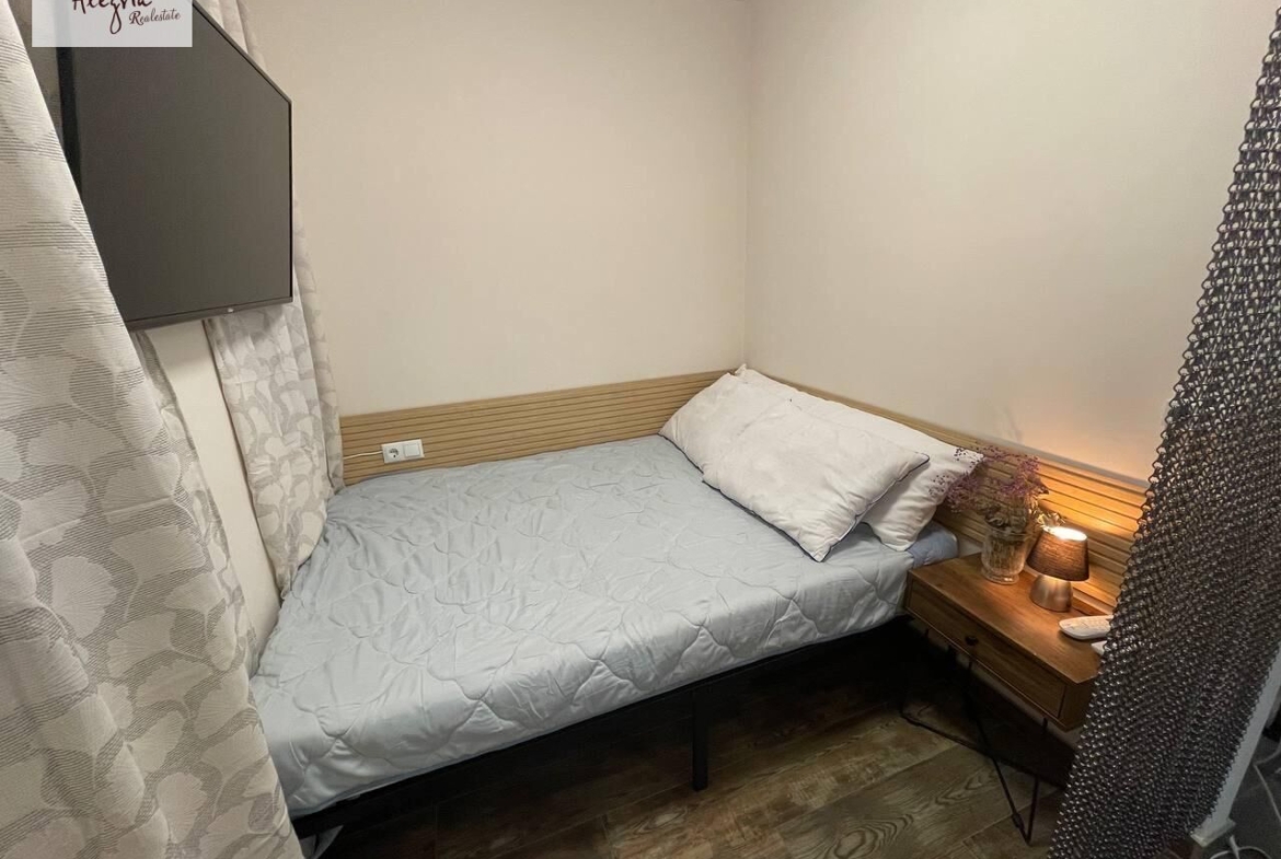 APARTHOTEL OF 4 COMPLETE FLATS WITH TOURIST LICENCE IN THE CENTRE OF ALICANTE FOR SALE