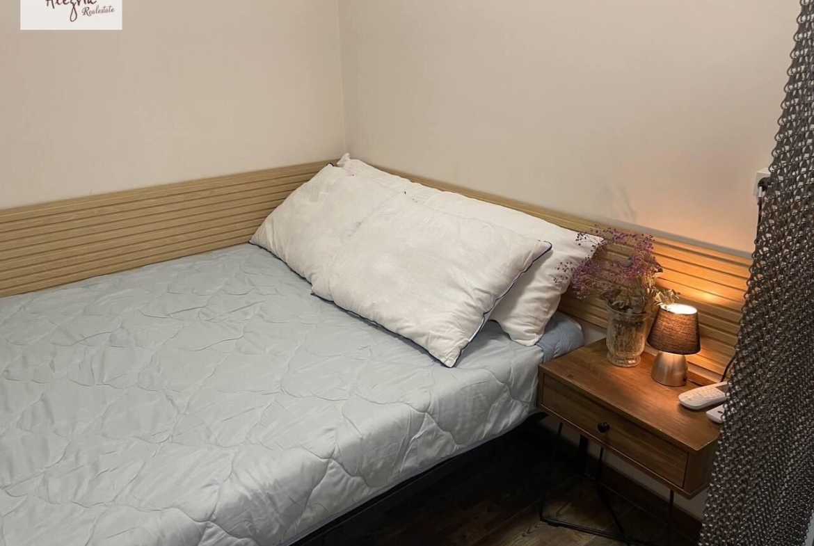 APARTHOTEL OF 4 COMPLETE FLATS WITH TOURIST LICENCE IN THE CENTRE OF ALICANTE FOR SALE