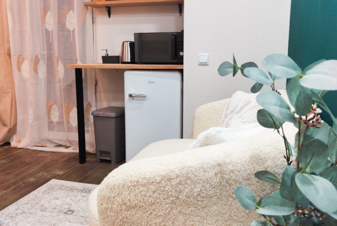 APARTHOTEL OF 4 COMPLETE FLATS WITH TOURIST LICENCE IN THE CENTRE OF ALICANTE FOR SALE