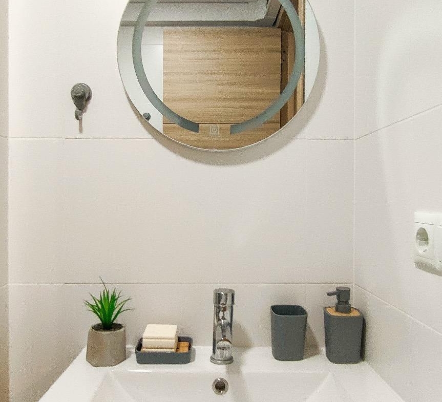 APARTHOTEL OF 4 COMPLETE FLATS WITH TOURIST LICENCE IN THE CENTRE OF ALICANTE FOR SALE