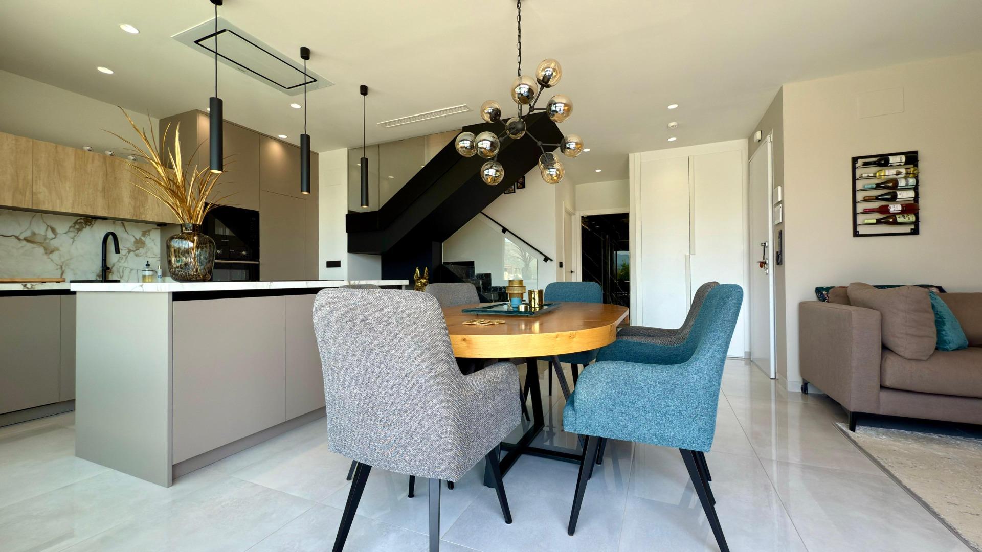 29-19 LUXURY VILLA WITH MAGNIFICENT VIEWS IN FINESTRAT