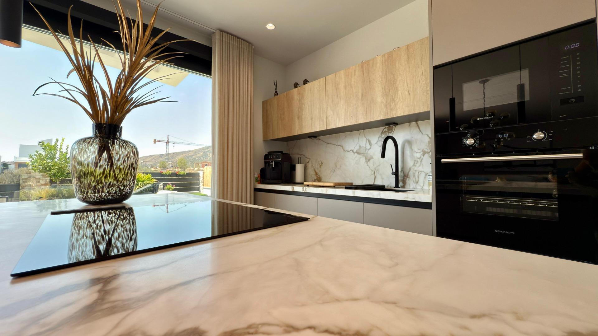 29-20 LUXURY VILLA WITH MAGNIFICENT VIEWS IN FINESTRAT