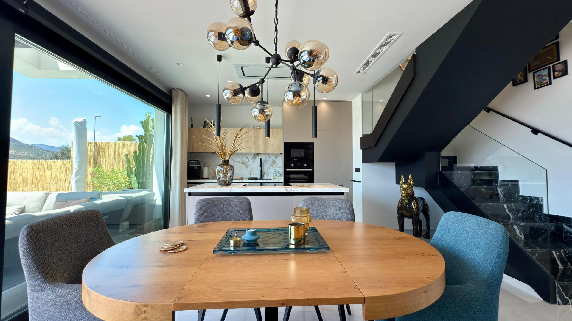 29-22 LUXURY VILLA WITH MAGNIFICENT VIEWS IN FINESTRAT