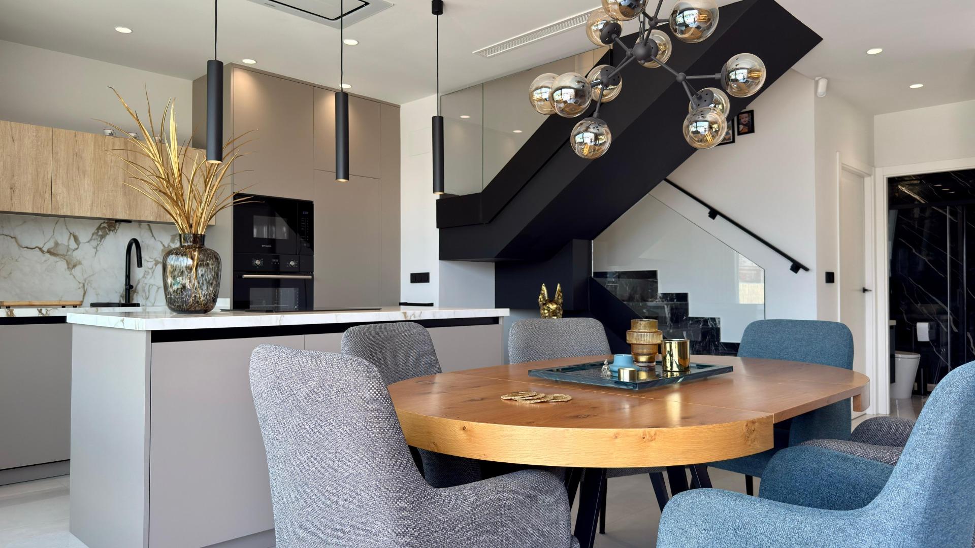 29-27 LUXURY VILLA WITH MAGNIFICENT VIEWS IN FINESTRAT