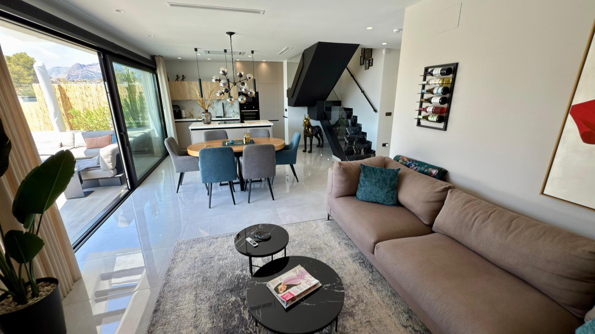 29-29 LUXURY VILLA WITH MAGNIFICENT VIEWS IN FINESTRAT