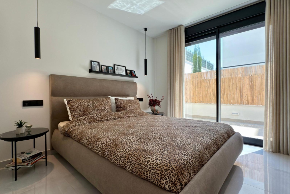 LUXURY VILLA WITH MAGNIFICENT VIEWS IN FINESTRAT