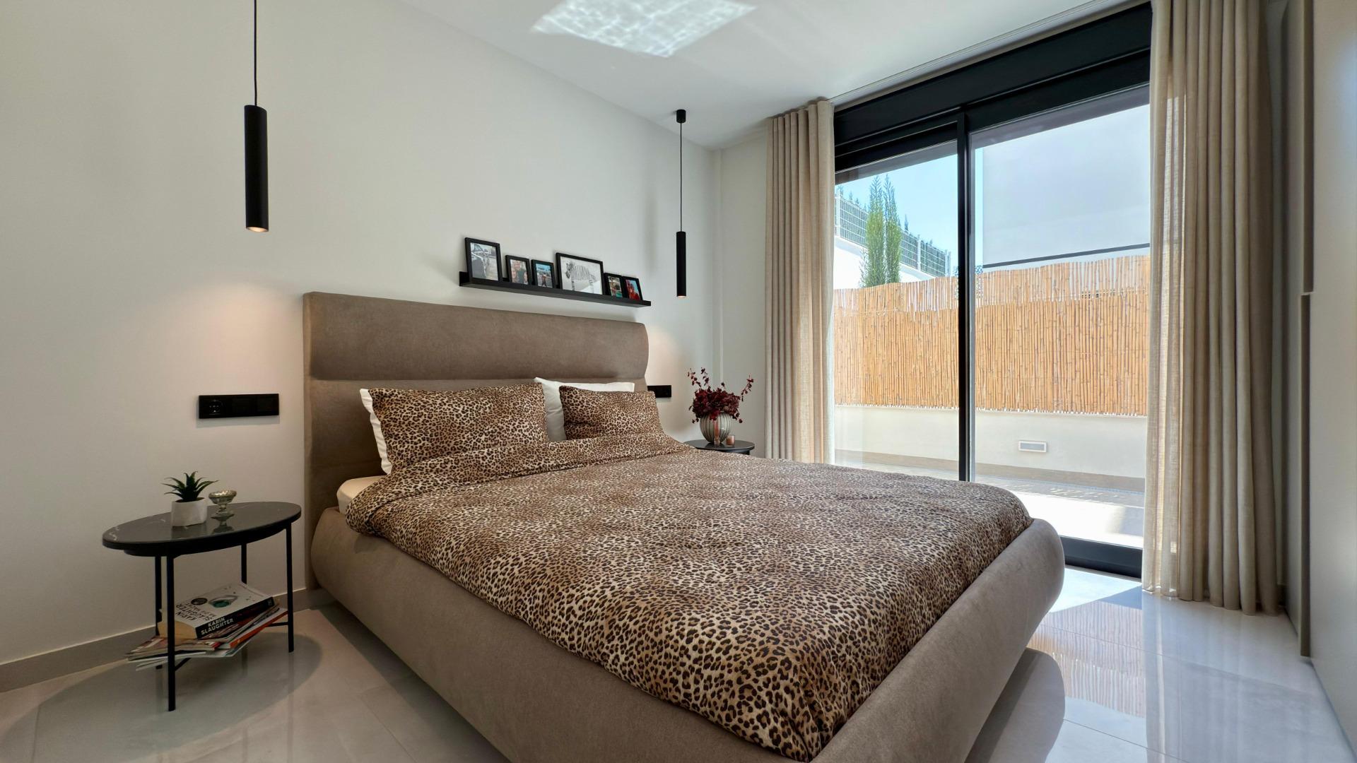 29-31 LUXURY VILLA WITH MAGNIFICENT VIEWS IN FINESTRAT