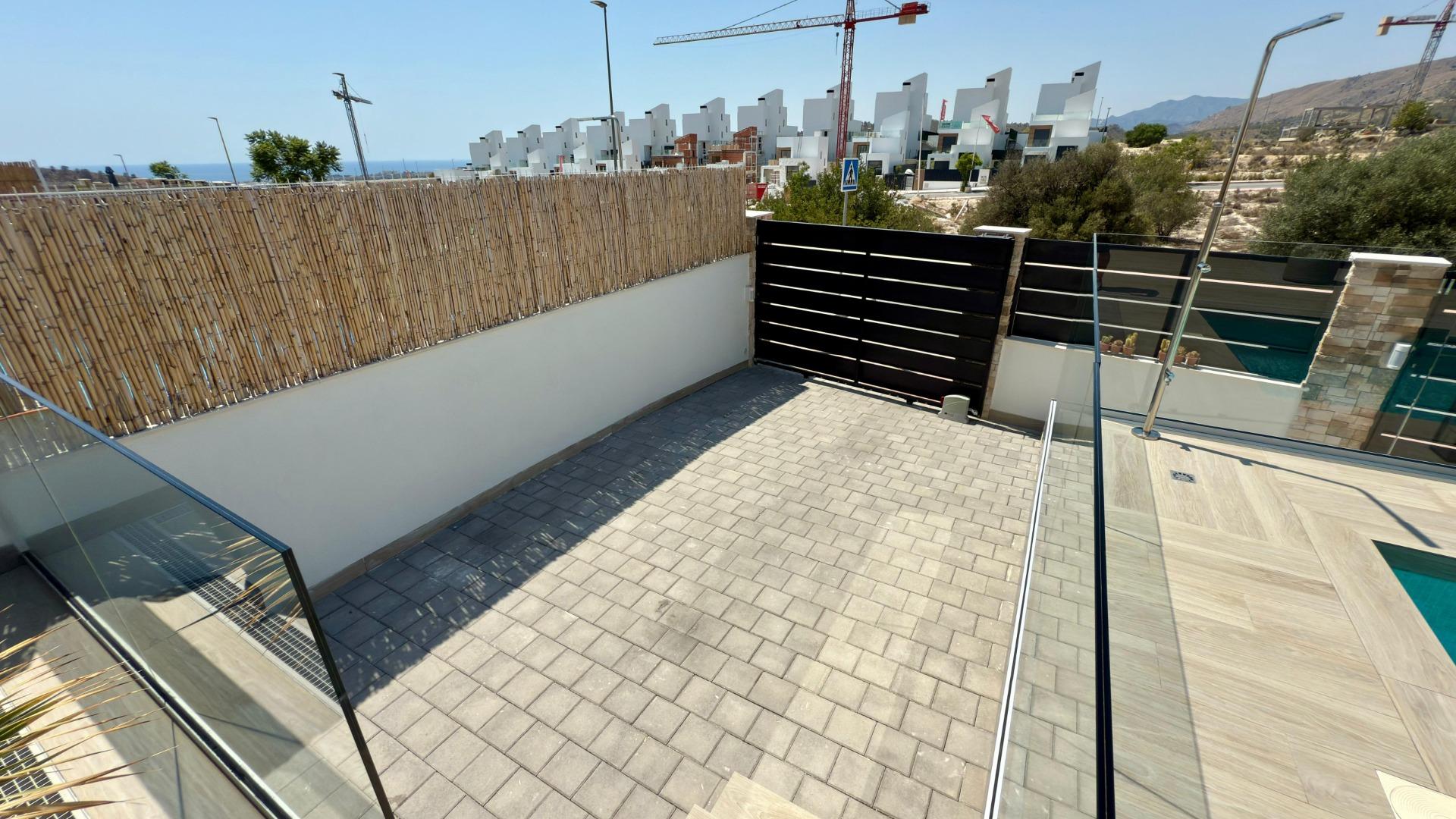 29-56 LUXURY VILLA WITH MAGNIFICENT VIEWS IN FINESTRAT