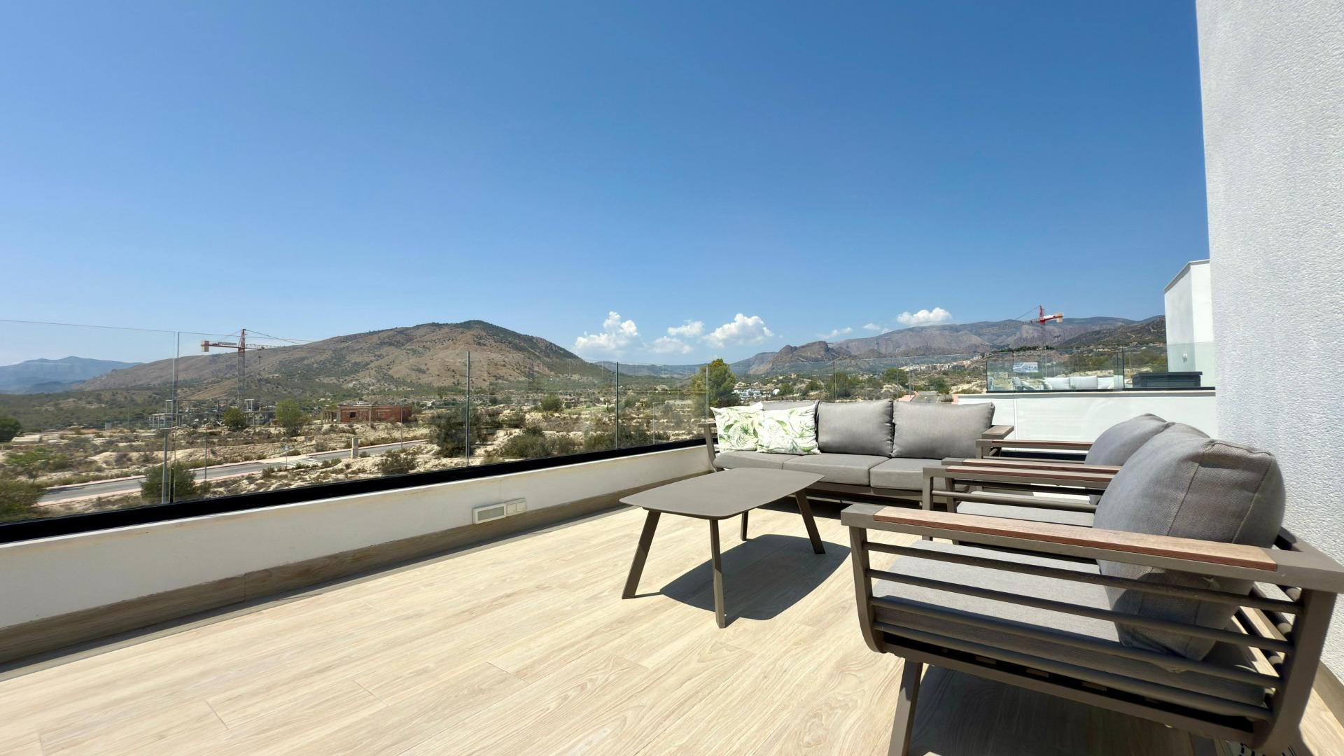 29-65 LUXURY VILLA WITH MAGNIFICENT VIEWS IN FINESTRAT