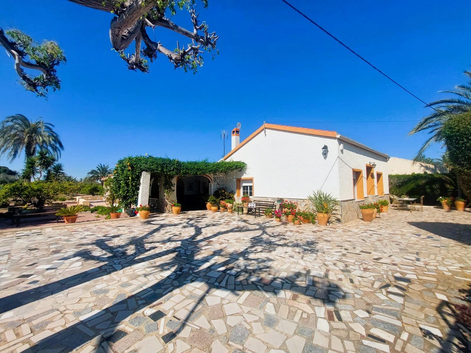 3-1-155 Charming mediterranean villa