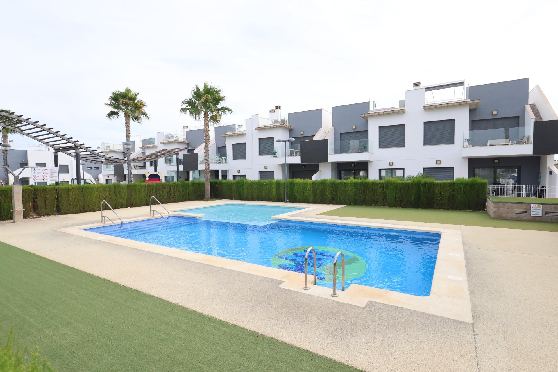 Pilar de la Horadada Bungalow en planta alta en Residencial Lamar Resort