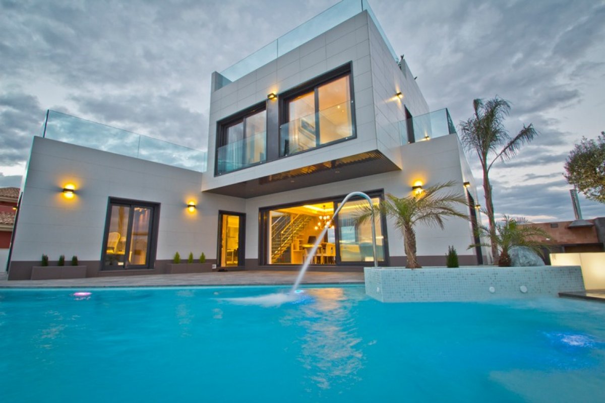 3-1 Independent Villas of San Miguel de Salinas – Bellavista. From 469 000 евро.