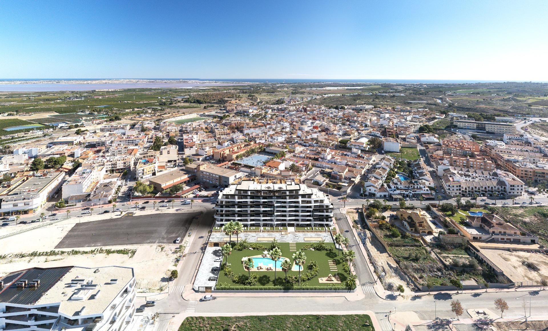 3-10-143 OBRA NUEVA EN SAN MIGUEL DE SALINAS CON GARAJE Y TRASTERO INCLUIDO! 2 DORM. 2 BAÑOS. CON TERRAZA DE 20 M2. PISCINA COMUNITARIA.