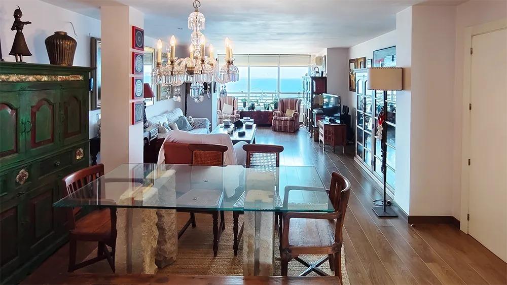 EXCLUSIVA VIVIENDA DE 178 METROS EN PRIMERA LÍNEA EN CABO HUERTAS