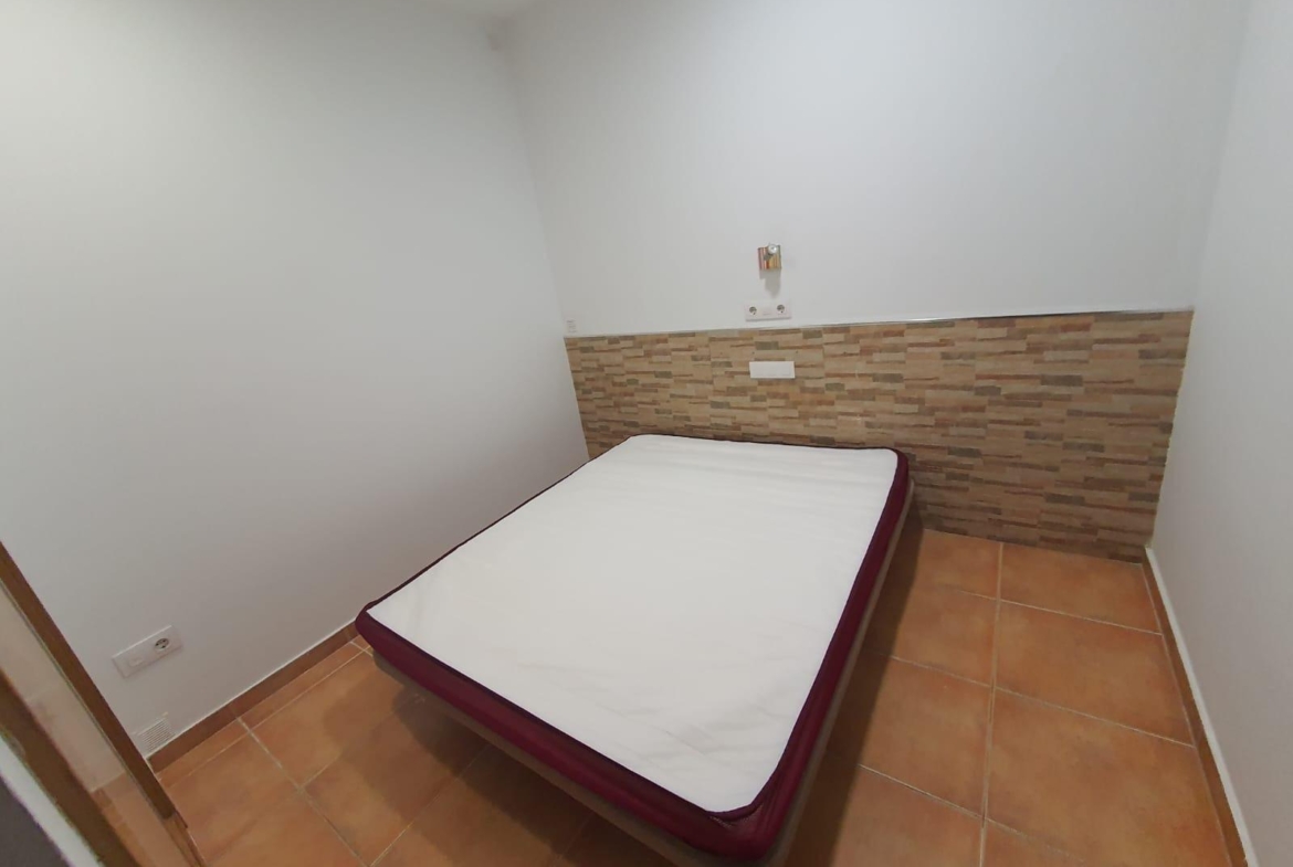 !!OPORTUNIDAD INVERSORES!! MAGNÍFICO EDIFICIO REFORMADO EN PLENO CENTRO DE ALICANTE