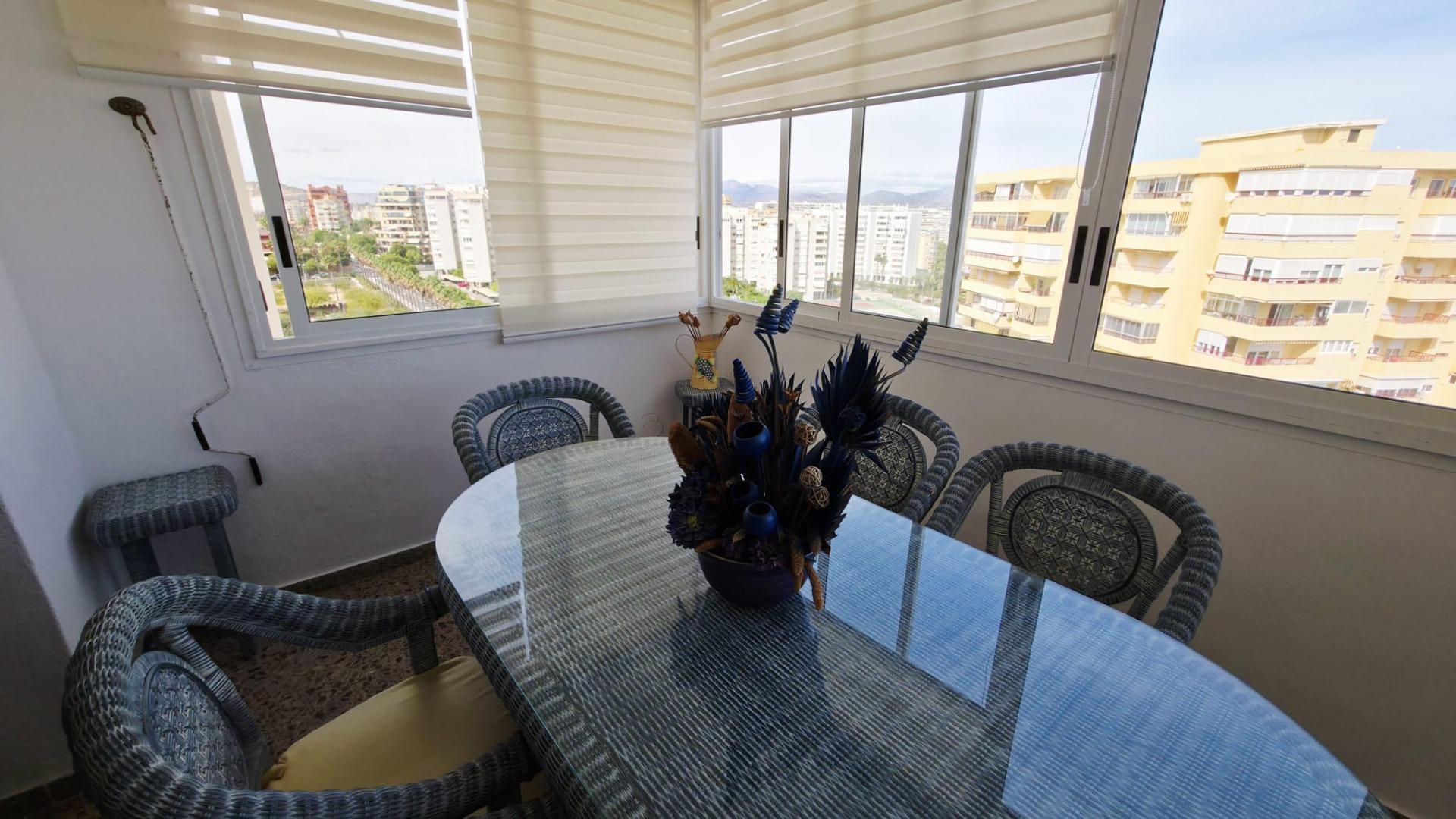 PRECIOSO PISO CON VISTAS AL MAR ESPECTACULARES EN CABO HUERTAS ALICANTE