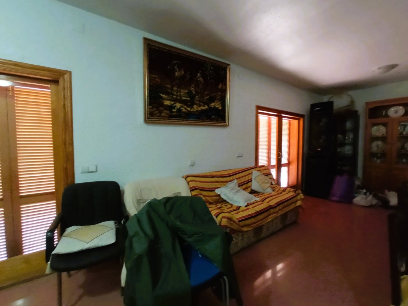 INDEPENDENT VILLA OF 500M2 – LAND OF 10,000M2 NEXT TO BONALBA – MUCHAMIEL
