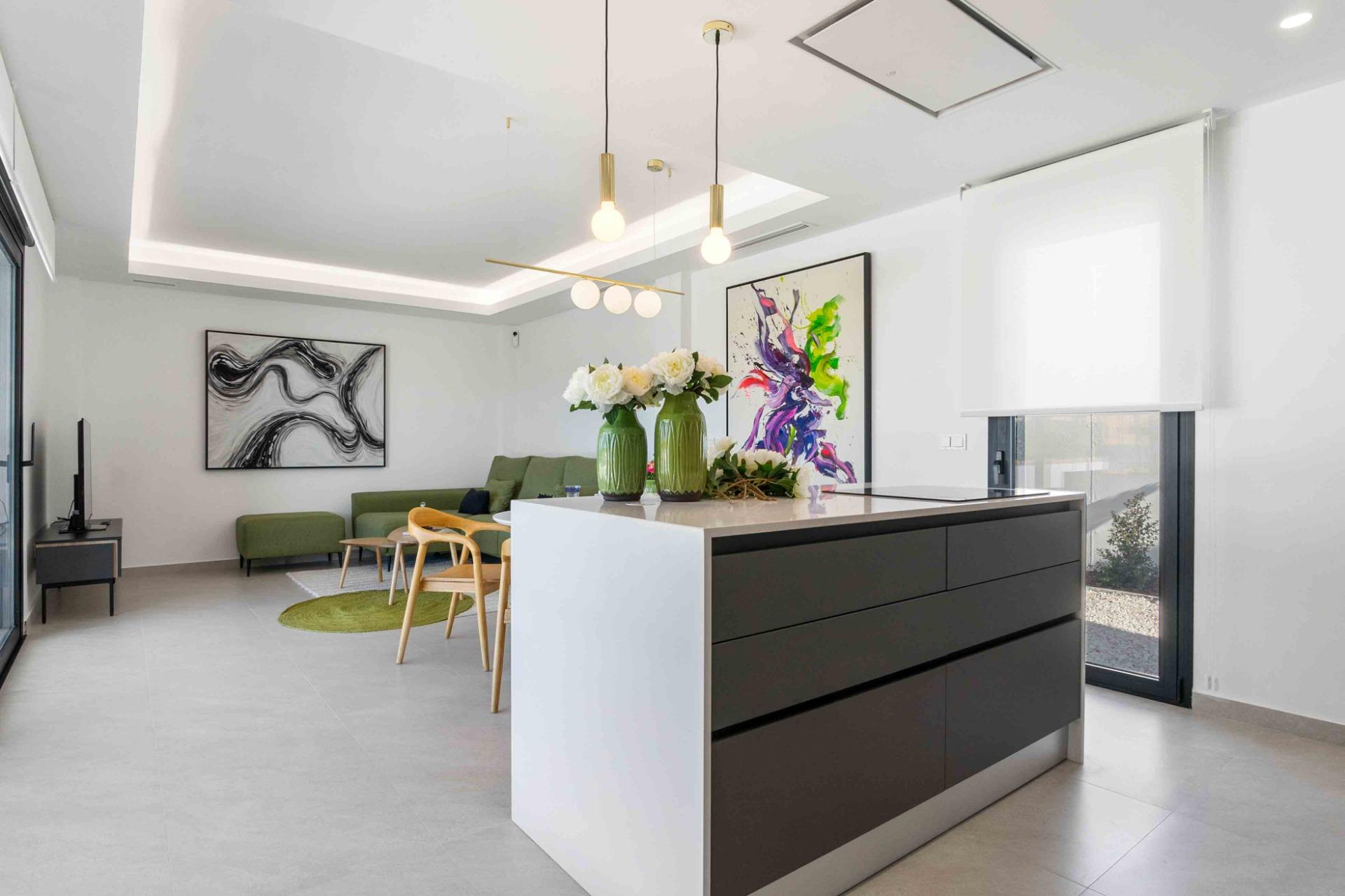 LUXURY VILLAS. NEW CONSTRUCTION. PILOT FLAT DONE.