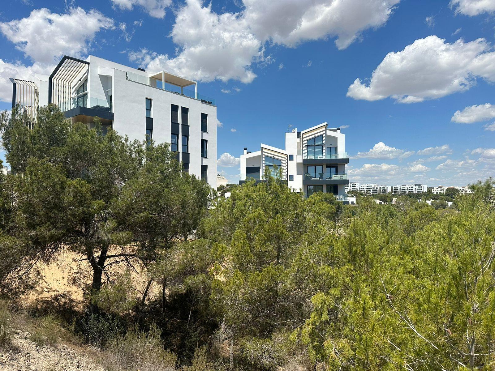 Nieuw appartement te koop in Las Colinas Golf Resort