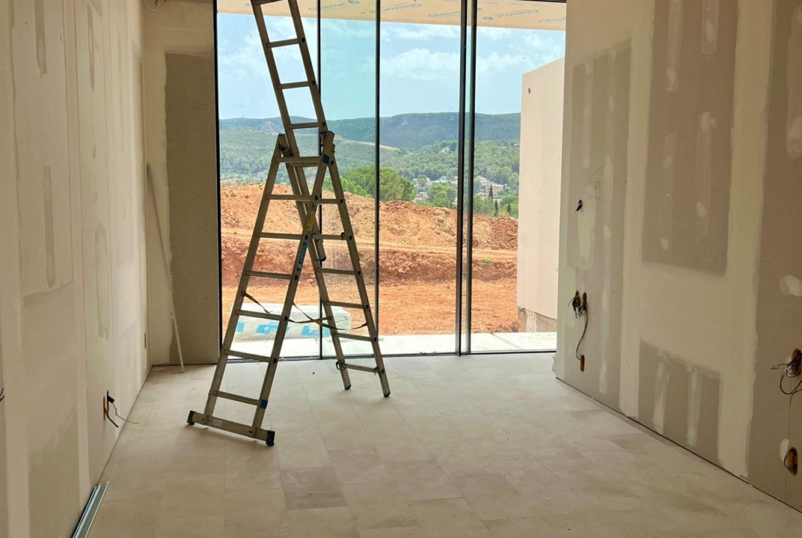 EXCLUSIVA VILLA DE OBRA NUEVA