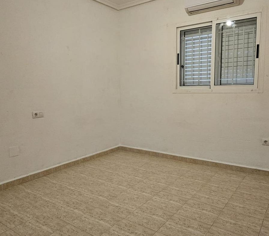 ORIHUELA COSTA EXCLUSIVA: ZENIAMAR 3, 4 HABS AMPLIO JARDIN PISCINA COM 320.000 EUROS!