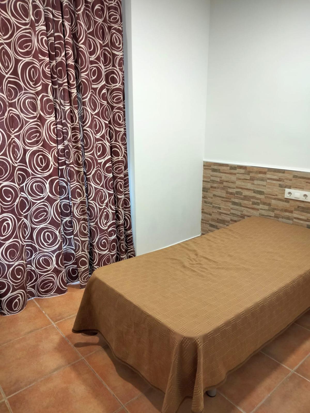 3-11-151 !!OPORTUNIDAD INVERSORES!! MAGNÍFICO EDIFICIO REFORMADO EN PLENO CENTRO DE ALICANTE
