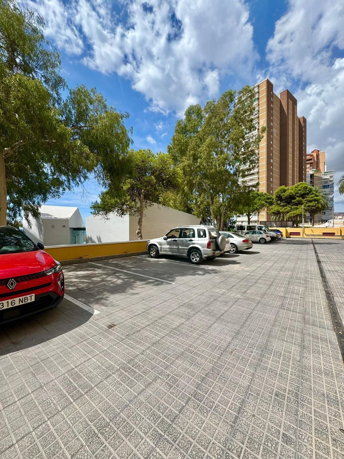 Apartamento con IMPRESIONANTES vistas al mar, Edif. Coblanca 8, playa Levante, Benidorm