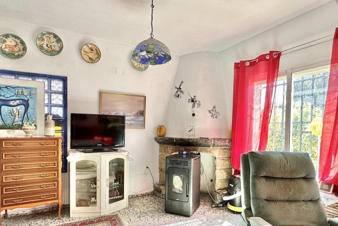 LOVELY  VILLA IN ALFAS DEL PI